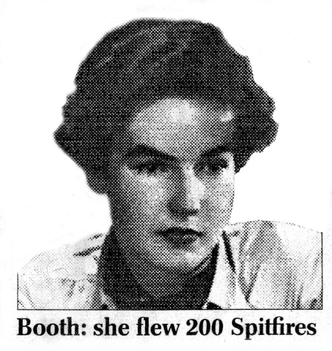 p booth001.jpg